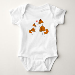 Füchse mit Herzen schneiden, handgezogen Baby Strampler