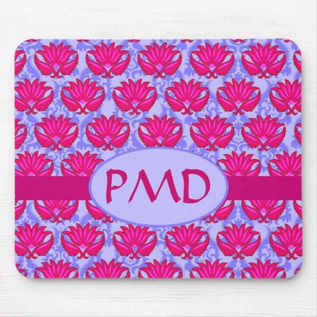 Fuchsia Pink Lila Art Nouveau Damask Monogramm Mousepad (Vorne)