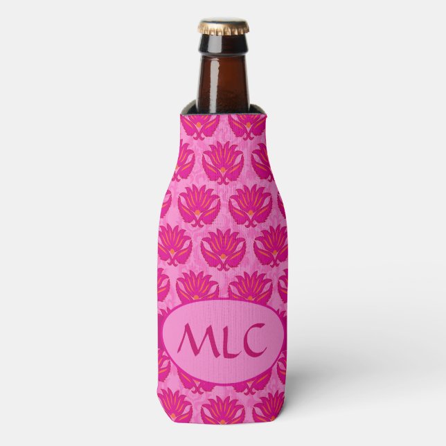 Fuchsia Pink Moderne Jugendstildamaske Monogramm Flaschenkühler (Flaschenvorderseite)