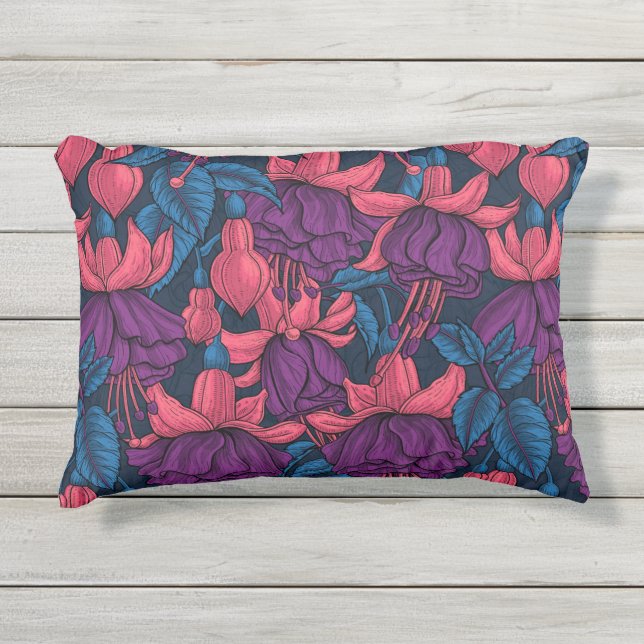 Fuchsien in blau und lila kissen für draußen (Vorderseite)