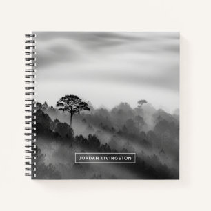 Füge Deinen Namen hinzu   Der große Baum im Pinien Notizbuch