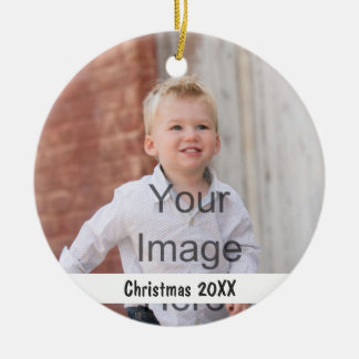 Fügen Sie Bilder und Text einer Keramik Ornament