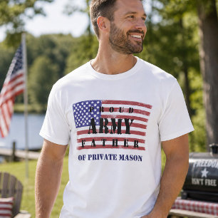Fügen Sie den Namen Ihres Kindes Stolz Armee Vater T-Shirt