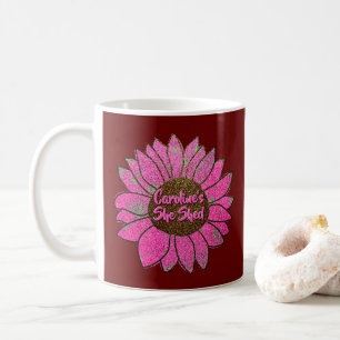 Fügen Sie den Text, den sie mit rosa Sonnenblumen  Kaffeetasse