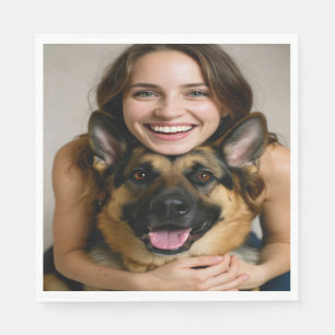 Fügen Sie ein Foto eines Deutschen Schäferhunds hi Serviette