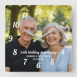 Fügen Sie Ihr eigenes Paar-Foto 50. Hochzeitstag h Quadratische Wanduhr