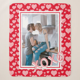 Fügen Sie Ihr Foto Romantische Rosa Herzen XOXO Sherpadecke