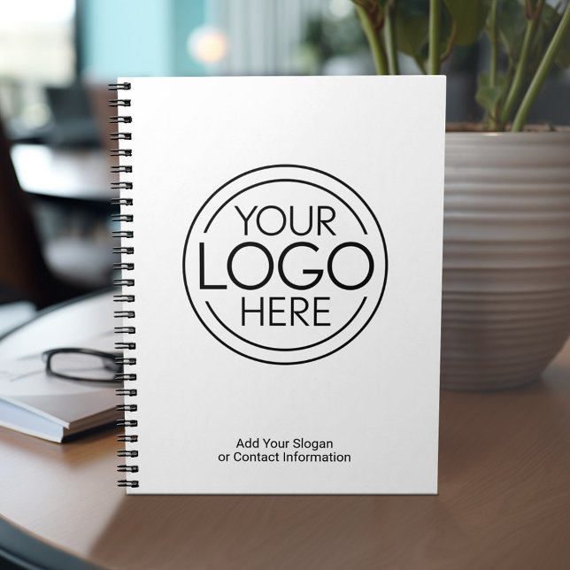 Fügen Sie Ihr Logo-Unternehmen Minimalistisch hinz Notizblock (Personalized notebook with your logo and text on the bottom - can customize completely)