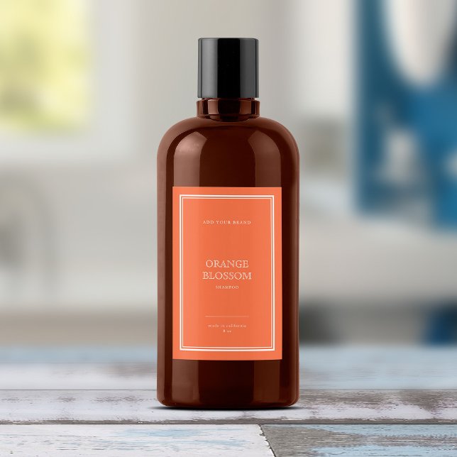 Fügen Sie Ihre Markenbezeichnung für ein benutzerd Weinetikett (Von Creator hochgeladen)