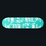Fügen Sie Ihren eigenen Individuelle Name Personal Skateboard<br><div class="desc">Fügen Sie Ihren eigenen Individuelle Name Personalisiert Skateboard Features Ihrem personalisierten Namen in modernen weißen Typografie auf einem einfachen türkisfarbenen Hintergrund. Personalisieren Sie diese, indem Sie den Text in dem dafür vorgesehenen Textfeld bearbeiten. Geben Sie Ihrem Lieblingskateboarder zu Weihnachten, Geburtstag oder Ihrer BESTE FREUNDIN ein maßgeschneidertes Geschenk, ein personalisiertes Skateboard....</div>
