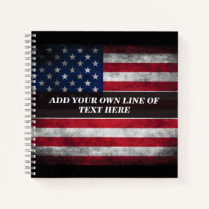 Fügen Sie Ihren Text unter amerikanischer Flagge h Notizbuch
