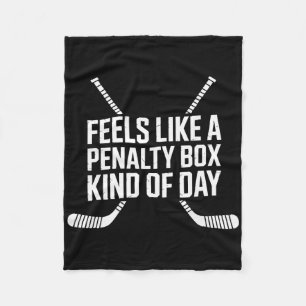 Fühlt sich wie eine Strafbox an Funny Hockey  Fleecedecke