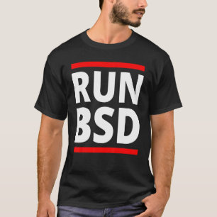 Führen Sie BSD Systems Admin Computer Nerd Hacker  T-Shirt