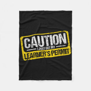 Führerschein Anfänger T-Shirt Vorsicht Habe Gerade Fleecedecke