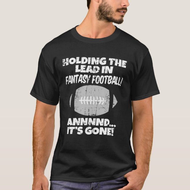 Führung in Fantasy Football League Seebühne T-Shirt (Vorderseite)