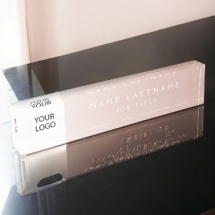 Führungskraft für benutzerdefinierte Logos Rose Go Namensplakette