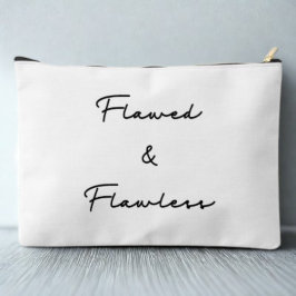 Füllhalter mit fehlerhafter und lückenloser Beipac Zubehörtasche