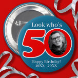 Fun 50. rot & blau fügen Sie Ihr eigenes Foto und  Button<br><div class="desc">Ein lustiges 50. Geburtstag Foto Button-Taste Abzeichen in rot und blau. Für Sie konzipiert,  um im Foto Ihres 50. Geburtstagsempfängers aus der Vergangenheit oder ein aktuelles lustiges Foto mit Ihrer eigenen Wortwahl oder Namen hinzuzufügen. Ein lustiges Geschenk für einen sechzigsten Geburtstag. Von Sarah Trett für www.mylittleeden.com erstellt</div>