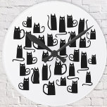 Fun Black Cat Runde Wanduhr<br><div class="desc">Viele niedliche schwarze Katzen. Originelle Kunst von Nic Squirrell.</div>