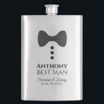 Fun Black Krawatte Tuxedo Trauzeuge Silver Flask Flachmann<br><div class="desc">Diese lustige Flasche ist als Geschenk oder Gutes für Ihren Trauzeuge konzipiert. Es zeigt ein Bild einer schwarzen Bogen-Krawatte mit drei Tasten, die einem Tuxedo ähneln. Der Text lautet "Trauzeuge" und hat einen Platz für seinen Namen, die Namen des Paares und das Hochzeitstag. Ein guter Weg, um ihm dafür zu...</div>
