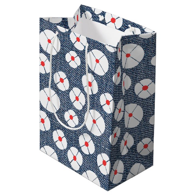 Fun Blume über Denim Mittlere Geschenktüte (Rückseite Schrägansicht)