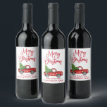 Fun Calligraphy Red Merry Christmas Vintag Truck Weinetikett<br><div class="desc">Moderne Fun Calligrafie Skript Frohe Weihnachten Wasserfarbe Vintager roter LKW mit Weihnachtsbaum Wein Flasche Etikett - Rote Schrift</div>