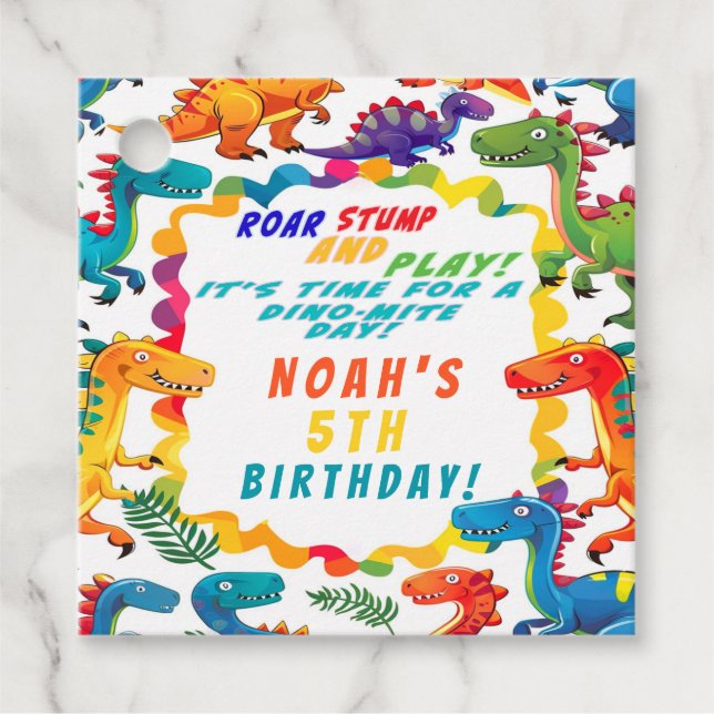Fun Colorful Dinosaur Themed Dino-Mite Geschenkanhänger (Vorderseite)