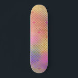 Fun Colorful Ombre Pastel Mermaid Muster Skateboard<br><div class="desc">Coole Pastellrosa,  Lila,  Aquamarin und Orange Ombre Mermaid Scales mit Gold Foil Muster. Dieser lustige Meerjungausdruck ist perfekt für ein Unterwasser-Mermaid-Geburtstagsgeschenk.</div>