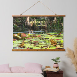 Fun Decor Frog Toad Lily Pad Willkommen Wandteppich Mit Holzrahmen