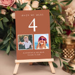 Fun Foto Terracotta Wedding Tischnummer<br><div class="desc">Genießen Sie Ihre Hochzeitsempfangsdekoration mit diesen Terrakotta-Tischnummer-Karten, wo jede Tischnummer den Fotos der Braut und des Bräutigams im gleichen Alter entspricht. Zum Beispiel, für Tabelle 4, personalisieren Sie die Tischnummer mit "4" und fügen Sie Fotos der Braut und Bräutigam, wenn sie 4 Jahre alt waren. Wenn Sie eine große Anzahl...</div>