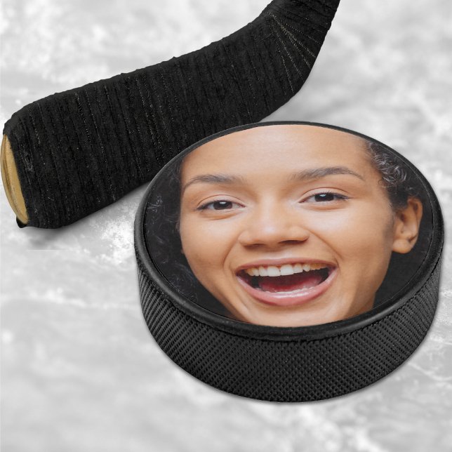 Fun Full Face Nah Up Selfie Foto Eishockey Puck (Fun Full Face Close Up Selfie Photo Hockey Puck)