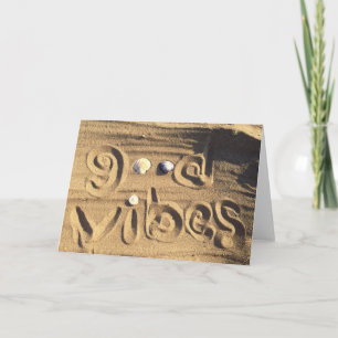 Fun Good Vibes Zitat Beach Sand Seashell Foto Karte