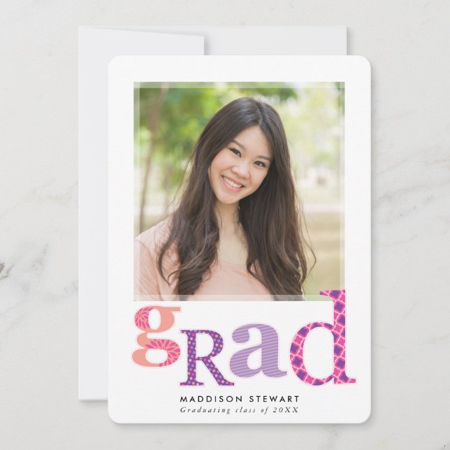 FUN GRAD chic Foto Moderne Typografie Rosa lila Einladung (Vorderseite)