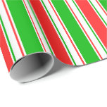 Fun Green, White, Red Christmas Inspiriert Muster Geschenkpapier<br><div class="desc">Dieses Weihnachts- und Feiertagsdesign zeichnet sich durch ein rotes,  weißes und grünes Streifen-Muster aus. Es könnte Spaß machen,  so ein Packpapier zu verwenden,  wenn Geschenke zum Geburtstag,  zur Hochzeit,  zum Jahrestag oder zu einem anderen Ereignis verpackt werden.</div>