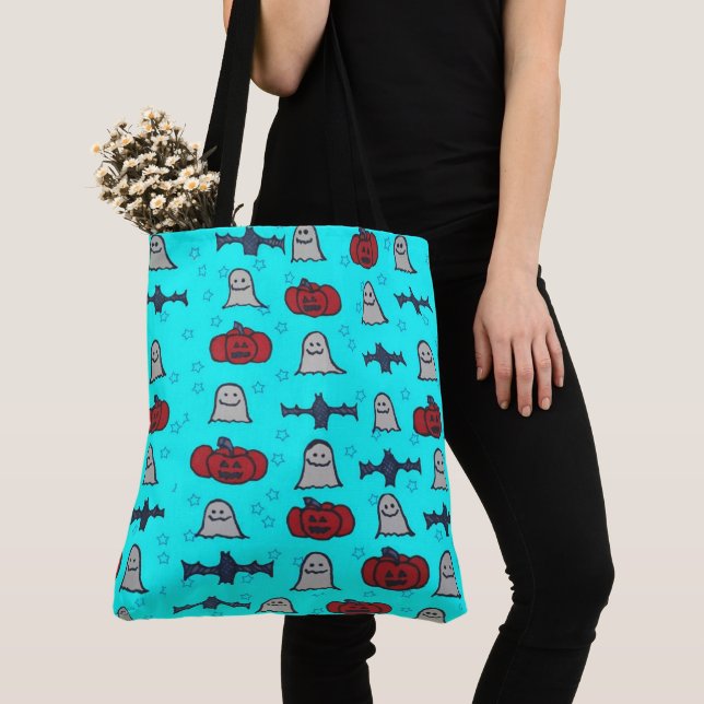 Fun Halloween Print on Blue Tasche (Von Nahem)