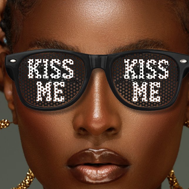 Fun Kiss Me Party Bold Letter Black Partybrille (kiss me black retro sunglasses)