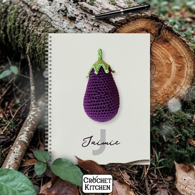 Fun Lila Moderne Minimal Crochet Eggplant Name Notizbuch (Von Creator hochgeladen)