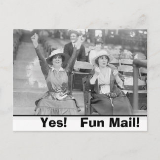 Fun Mail Celebration Postcard Postkarte