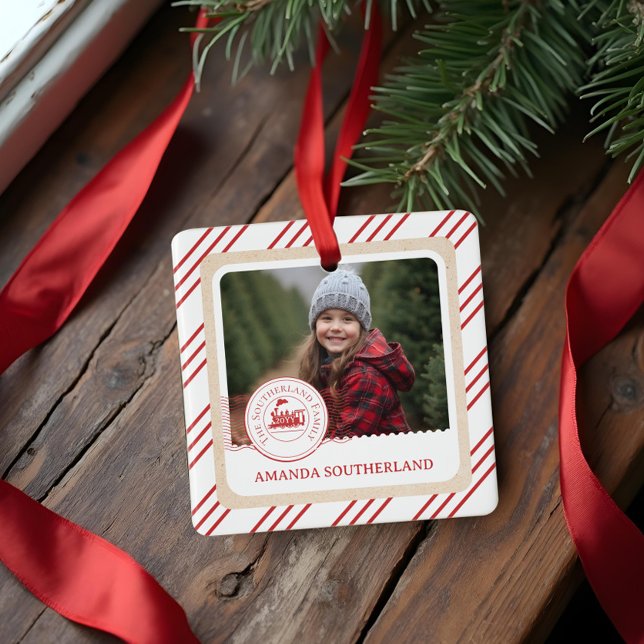 Fun North Pole Express Bahn Erstes Weihnachtsfest  Keramikornament (Fun North Pole Express Train First Christmas Photo Ceramic Ornament)