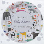 Fun Personalisierte TierBaby-Dusche Pappteller<br><div class="desc">Mit allen Arten von Dschungel,  Safari,  Zootieren,  Haustieren,  Vögeln und wild lebenden Tieren. Ein Monster und ein Dinosaurier hätten vielleicht auch dort hineingeschnappt. Ideal für einen lustigen Tierfreund mit der Babydusche. Ändern Sie den Text,  um ihn zu personalisieren. Originelle Kunst von Nic Squirrell.</div>