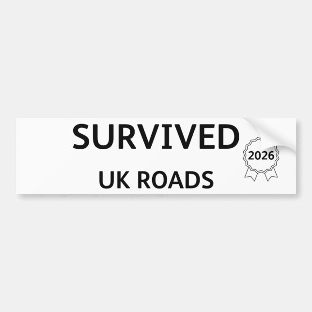 Fun Pothole Bumper Sticker SURVIVED UK ROADS 2026 Autoaufkleber (Vorne)