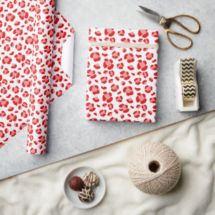 Fun Red and White Christmas Leopard Print Geschenkpapier
