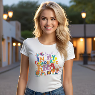 Fun Retro Groovy Abschluss Era Class 2025 T-Shirt