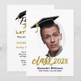 Fun Script Grad Cap Minimalistisch Foto Abschluss Einladung