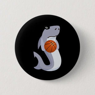 Fun Shark Wearing Sonnenbrille Basketball spielen Button