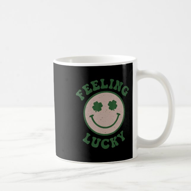 Fun St Patrick Day  Feeling Lucky Smile Face Meme  Kaffeetasse (Rechts)