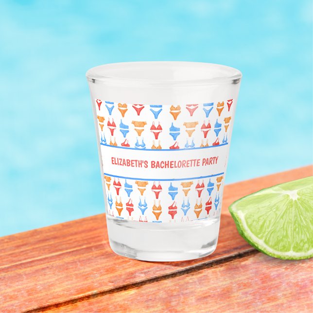 Fun Swimsuit Party Personalisiert Bachelorette Schnapsglas (Von Creator hochgeladen)
