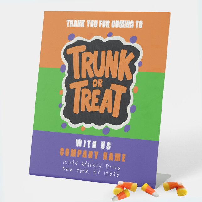 Fun Trunk oder Leckerei Halloween Business Vielen  Sockelschild (Halloween Trunk or Treat Standing Business QR Code Display Sign in Green, Orange, Purple)