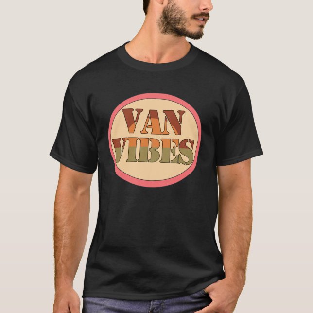 Fun Van Vibes Retro Van Life Camper T-Shirt (Vorderseite)