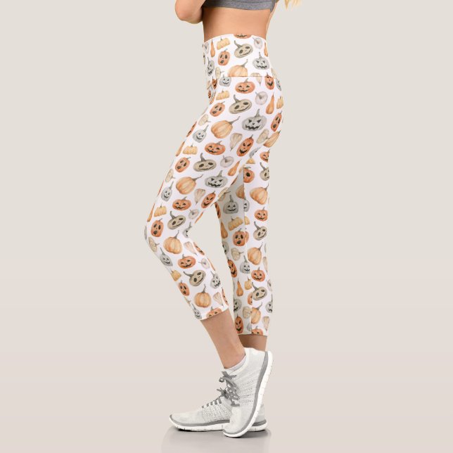 Fun Watercolor Pumpkin Pattern Capri Leggings (Links)